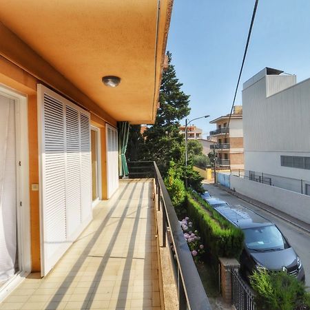 Big Apartment Caprabo Lloret de Mar Ngoại thất bức ảnh